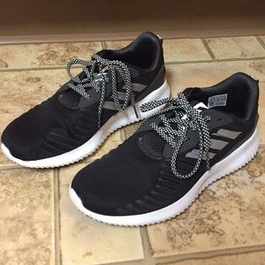 Adidas Alphabounce Shoes Size 7